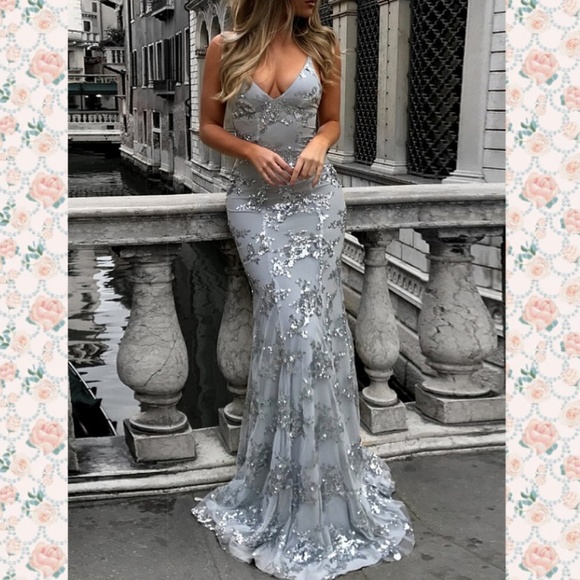 Formal maxi dress - Picture 2 of 8